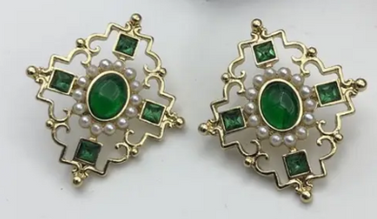 Green Crystal Earring